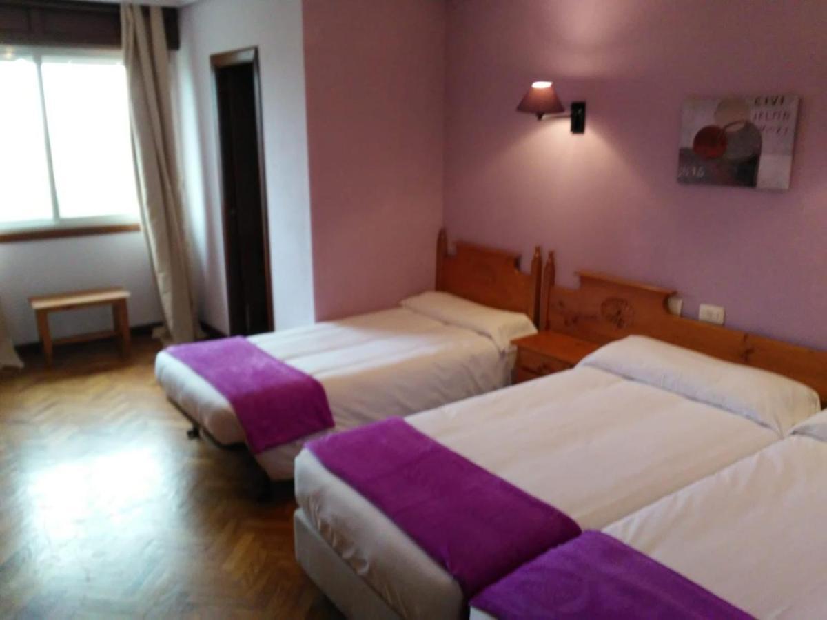 Albergue Hostal Sao Telmo Tui Luaran gambar